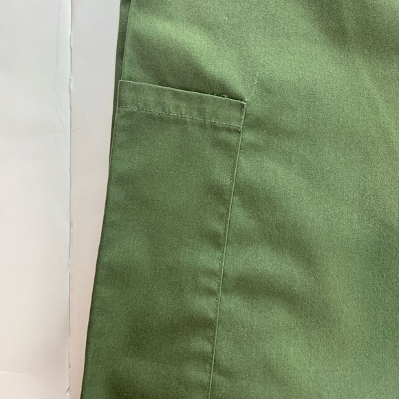 Uniform Advantage Olive Green Scubs- XS - Picture 4 of 7